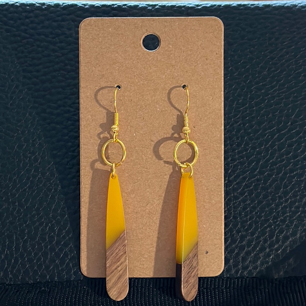 Yellow resin and wood drop earrings